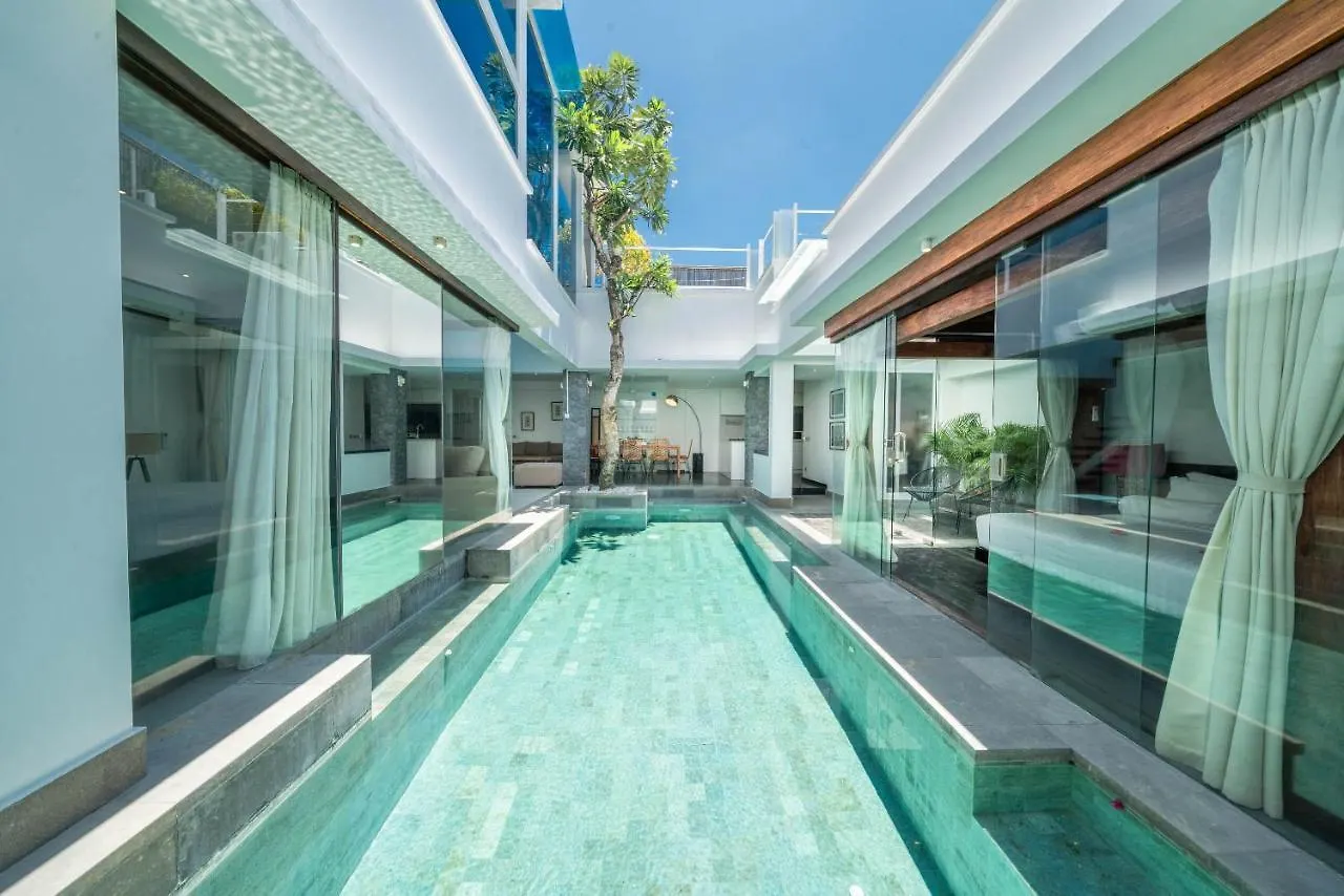 Villa Tykhe - Modern Balinese 4Br Pool Villa In Central Seminyak